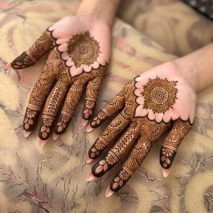Arabic Style 4 mehndi design