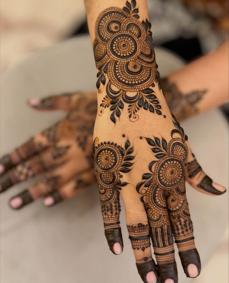 Bel Mehndi 7 mehndi design