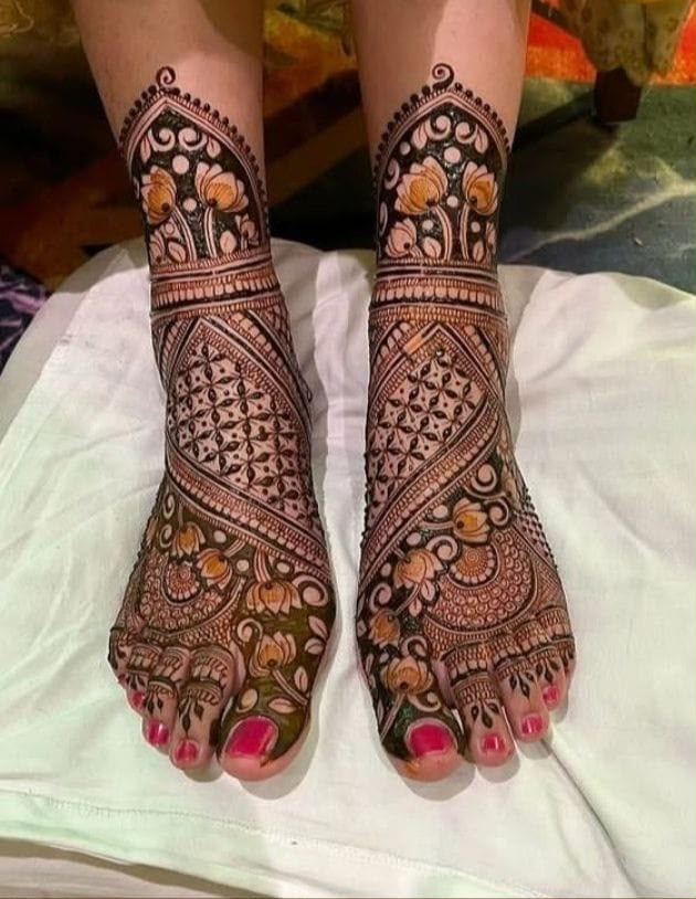 Bridal Feet 6 mehndi design